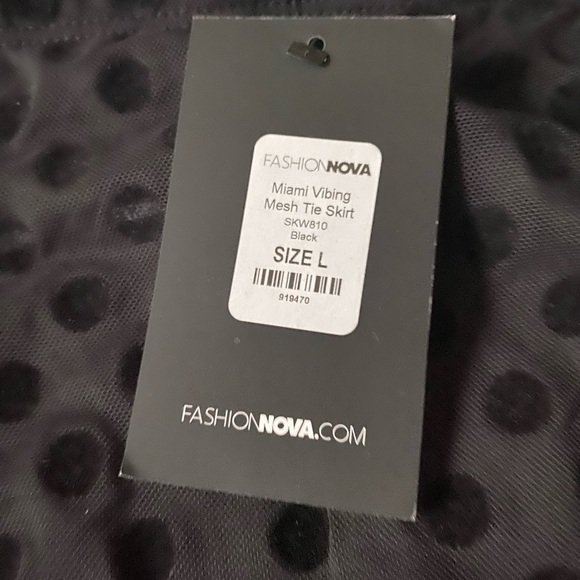 🆕Fashion Nova - Miami vibing mesh tie skirt in black - Picture 6 of 8